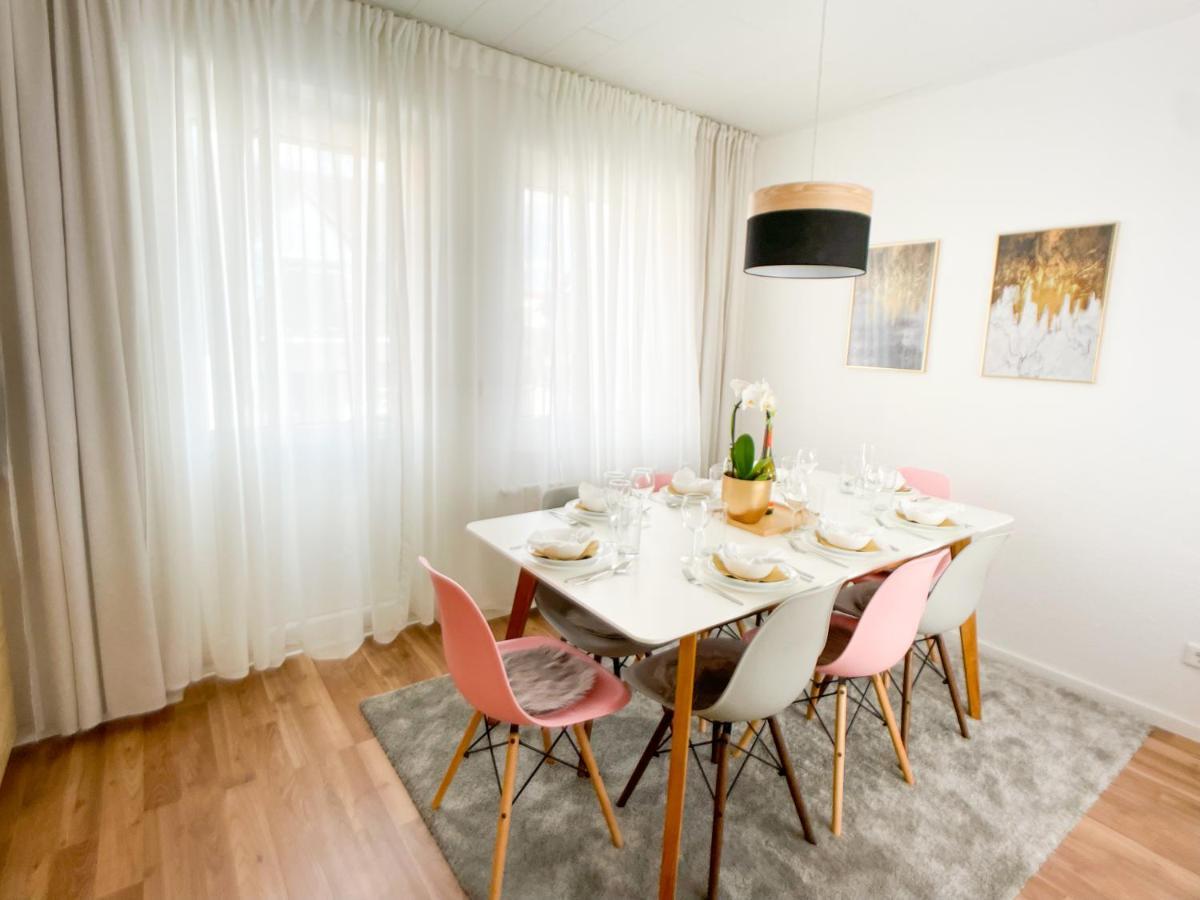 M-Style 02 Apartment Mit Balkon 24H Self-Check-In, Free Parking, Netflix Neurenberg Buitenkant foto