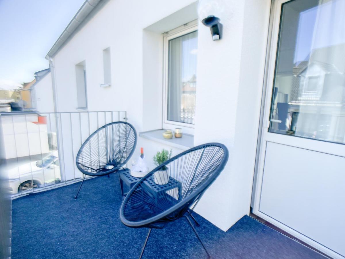 M-Style 02 Apartment Mit Balkon 24H Self-Check-In, Free Parking, Netflix Neurenberg Buitenkant foto